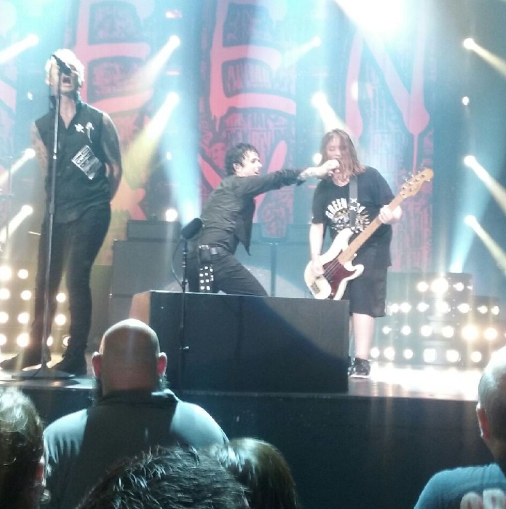 Meet your Posher, Noel